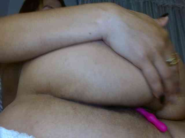 yessika-bustamante webcam