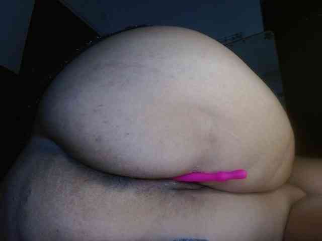 yessika-bustamante webcam