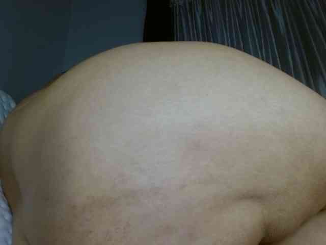 yessika-bustamante webcam