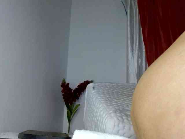 yessika-bustamante webcam