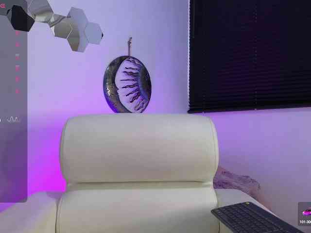 Maca-xtone webcam