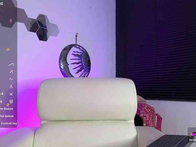 Maca-xtone webcam