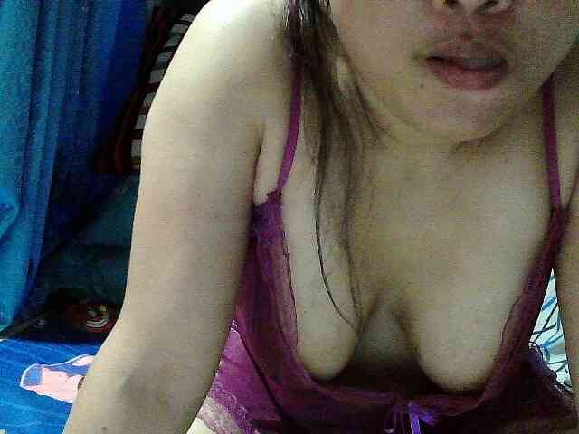 DesiDelight1 webcam