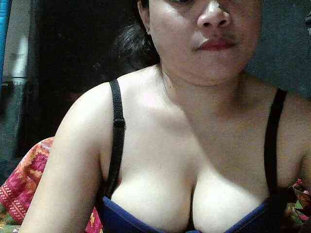 DesiDelight1 webcam