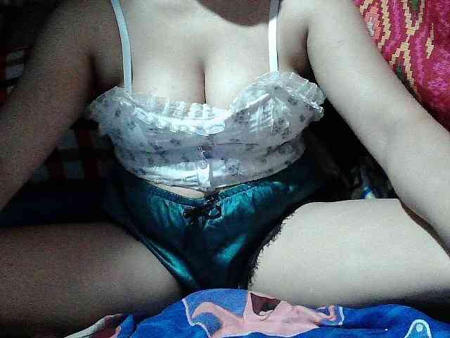 DesiDelight1 webcam