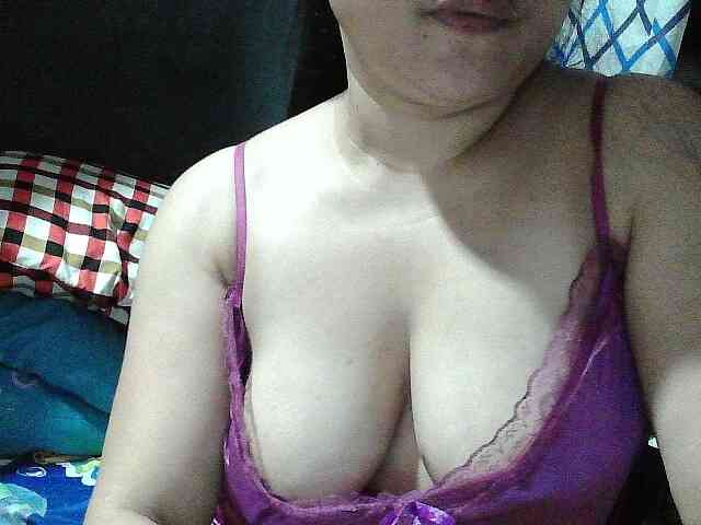 DesiDelight1 webcam