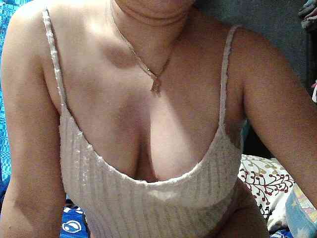 DesiDelight1 webcam
