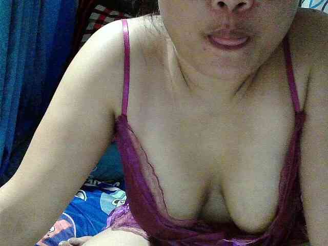 DesiDelight1 webcam