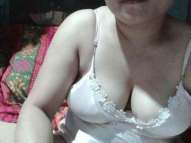DesiDelight1 webcam