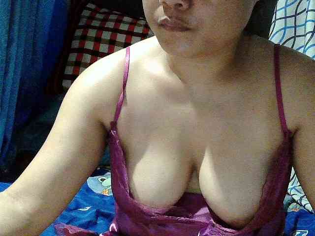 DesiDelight1 webcam