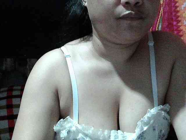 DesiDelight1 webcam