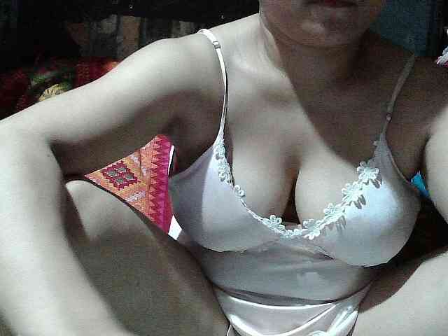 DesiDelight1 webcam