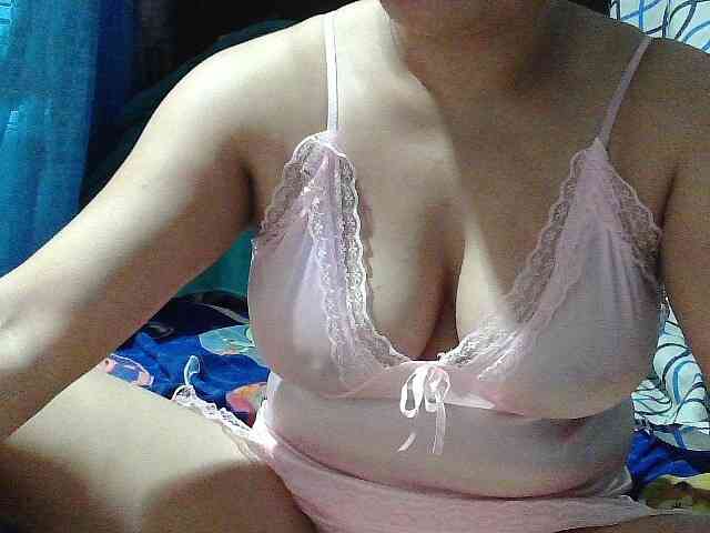DesiDelight1 webcam