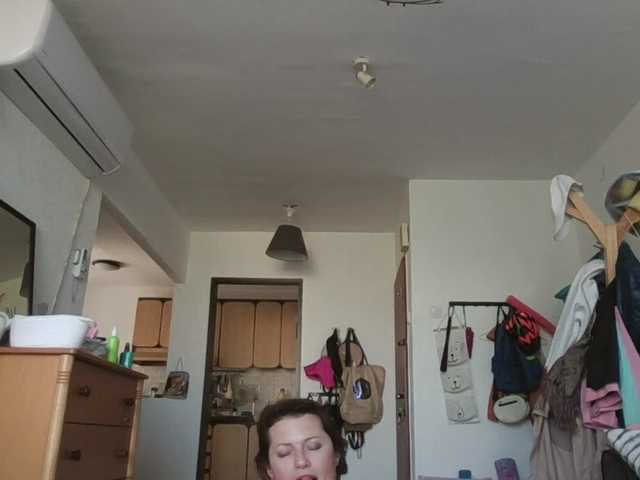 Susi177's BongaCams show and profile