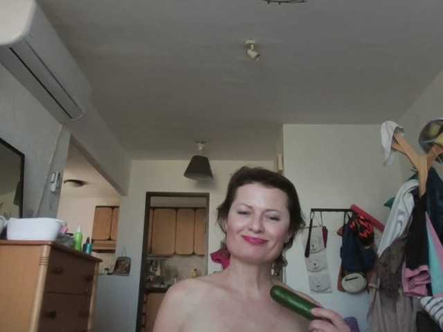 Susi177's BongaCams show and profile