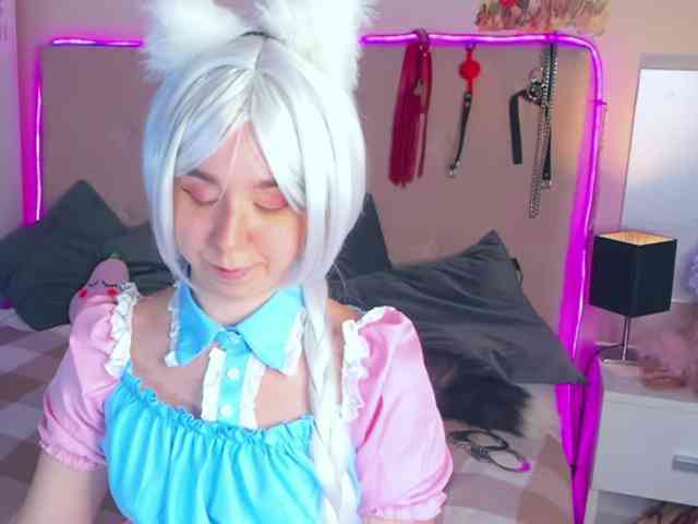 live on cam AlexisSky