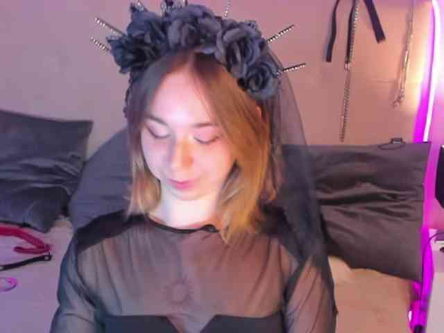free webcam site AlexisSky