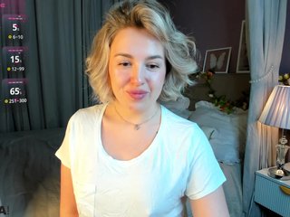 Nikki-Kai Porn Show