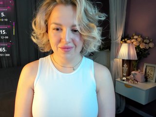 Nikki-Kai Porn Show