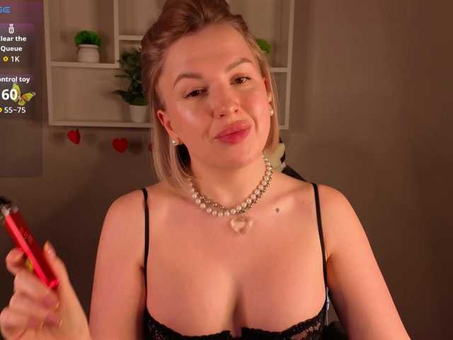 Nikki-Kai's BongaCams show and profile