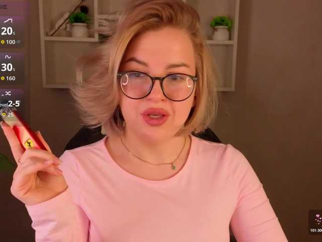 Nikki-Kai's BongaCams show and profile