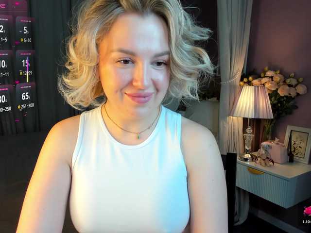 Watch slutty camwhore Nikki-Kai Nikki-Kai from BongaCams