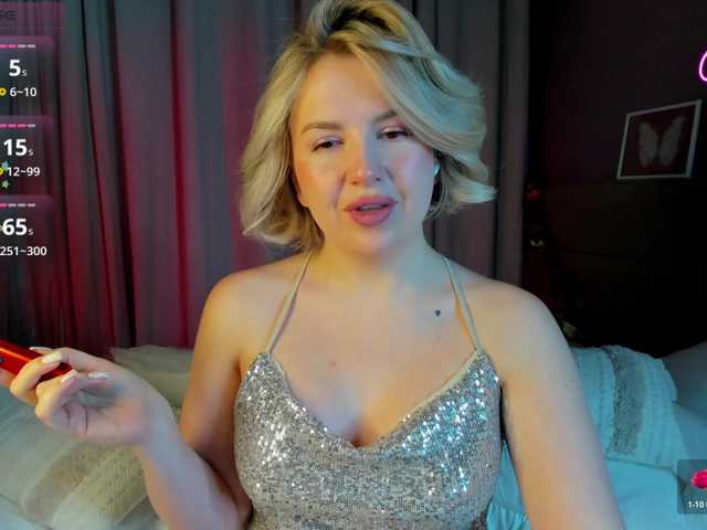 Nikki-Kai's BongaCams show and profile