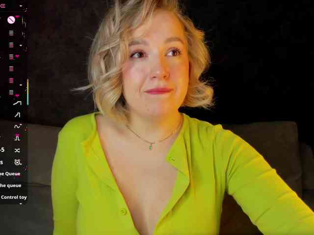 Nikki-Kai webcam