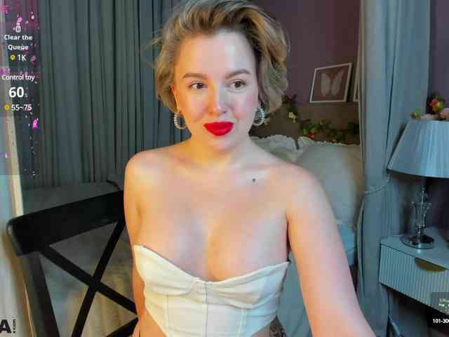 Nikki-Kai webcam