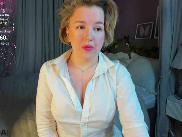 Nikki-Kai webcam