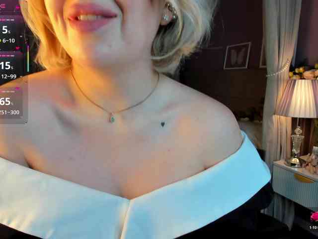 Nikki-Kai webcam