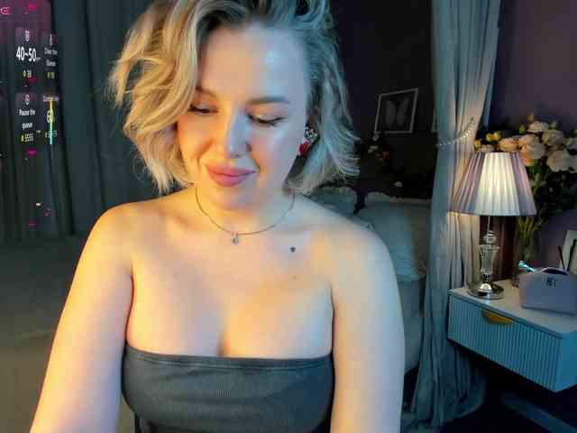 Nikki-Kai webcam