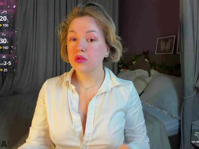 Nikki-Kai webcam