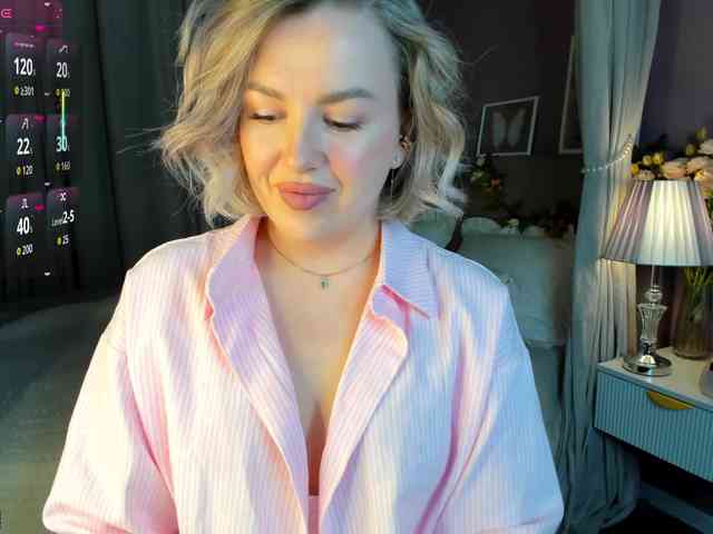 Nikki-Kai webcam