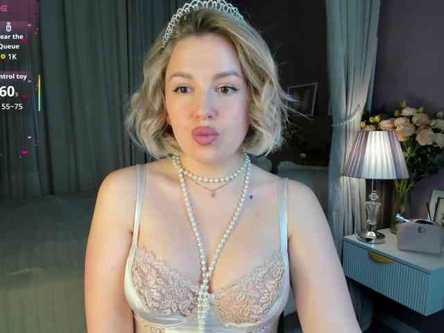 Nikki-Kai webcam
