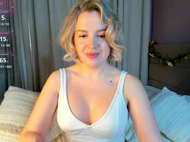 Nikki-Kai webcam