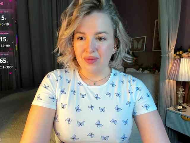 Nikki-Kai webcam