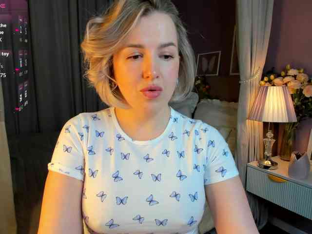 Nikki-Kai webcam