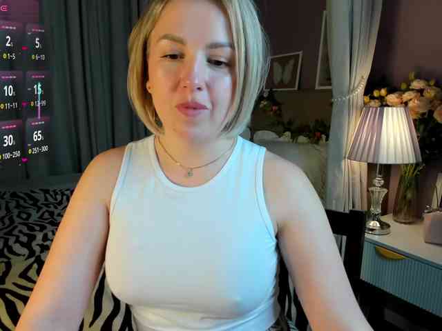 Nikki-Kai webcam