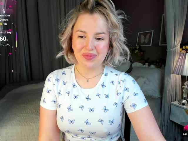 Nikki-Kai webcam