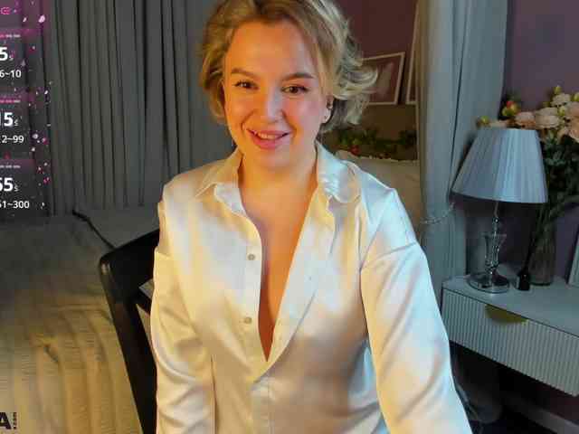 Nikki-Kai webcam