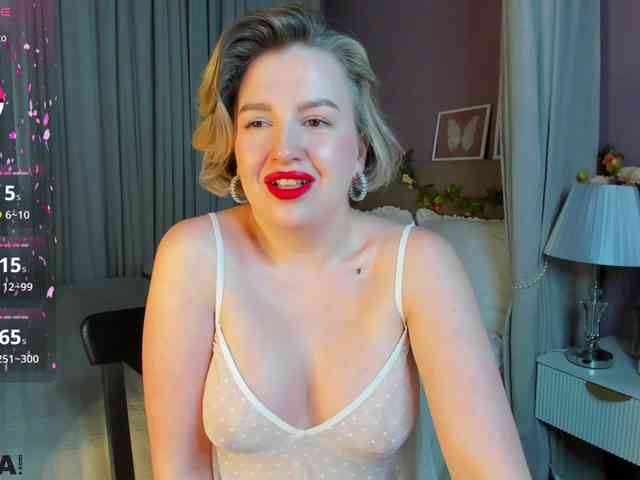 Nikki-Kai webcam