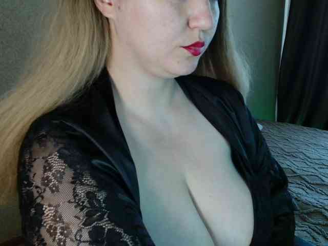 VITAMINKA_ webcam