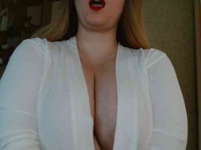 VITAMINKA_ webcam
