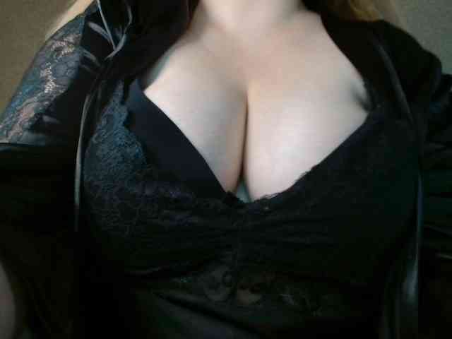 VITAMINKA_ webcam