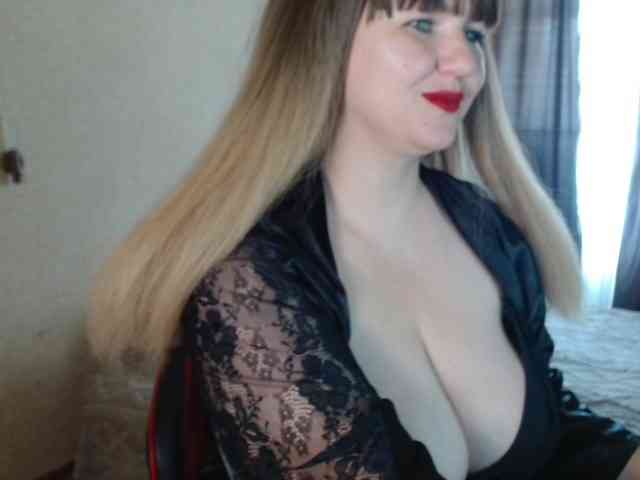VITAMINKA_ webcam