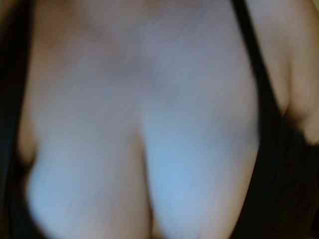 VITAMINKA_ webcam