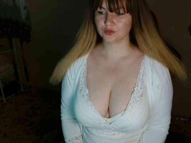 VITAMINKA_ webcam