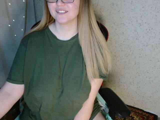 MiaLaFoxis MiaLaFoxis