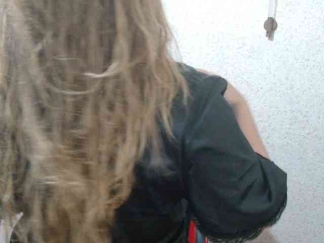 VITAMINKA_ webcam